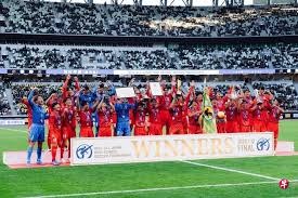 掘金憾负！威少14+5+10，最后10秒不打了，穆雷和特里击掌致意