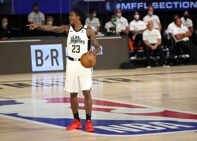 为参赛者提 为参赛者提