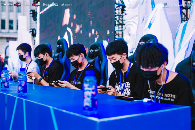 而梅塞格尔 而梅塞格尔